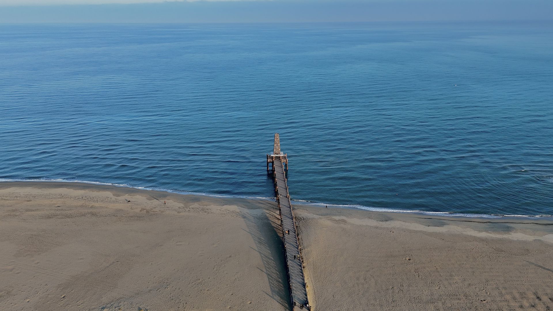 Ponton de Port-Leucate Skydroner Prise de vues par drone du ponton à Port-Leucate